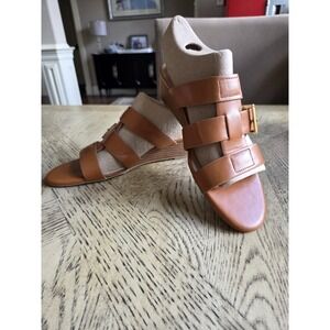AEROSOLES Sandals Cognac Brown Tan Strappy Buckle Comfy Cushion Aerosoles